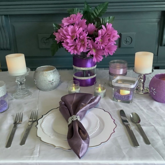 Vase embellished with purple satin ribbon & rhinestones with silk Gerber… - Picture 4 of 4